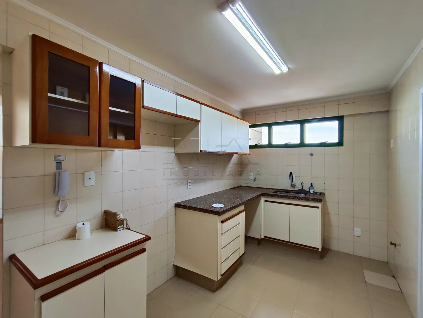Alugar Apartamento / Padr&atilde;o em Bauru R$ 1.900,00 - Foto 7
