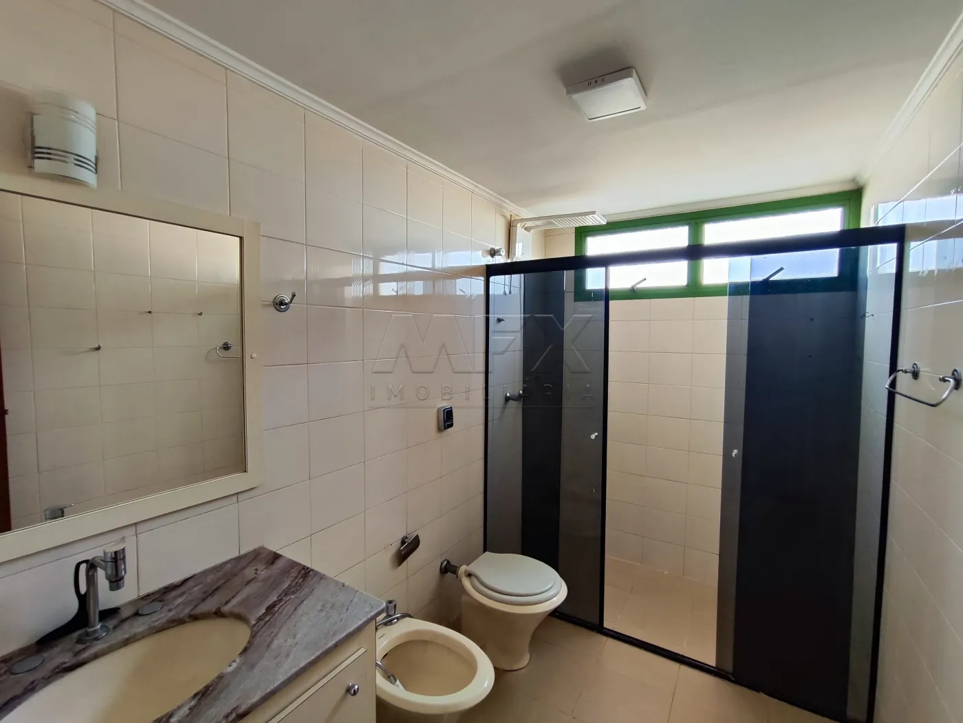 Alugar Apartamento / Padr&atilde;o em Bauru R$ 1.900,00 - Foto 10