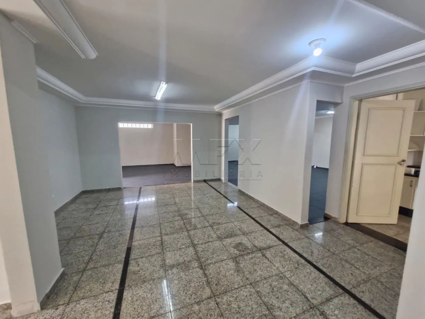 Alugar Comercial / Ponto Comercial em Bauru R$ 8.000,00 - Foto 2