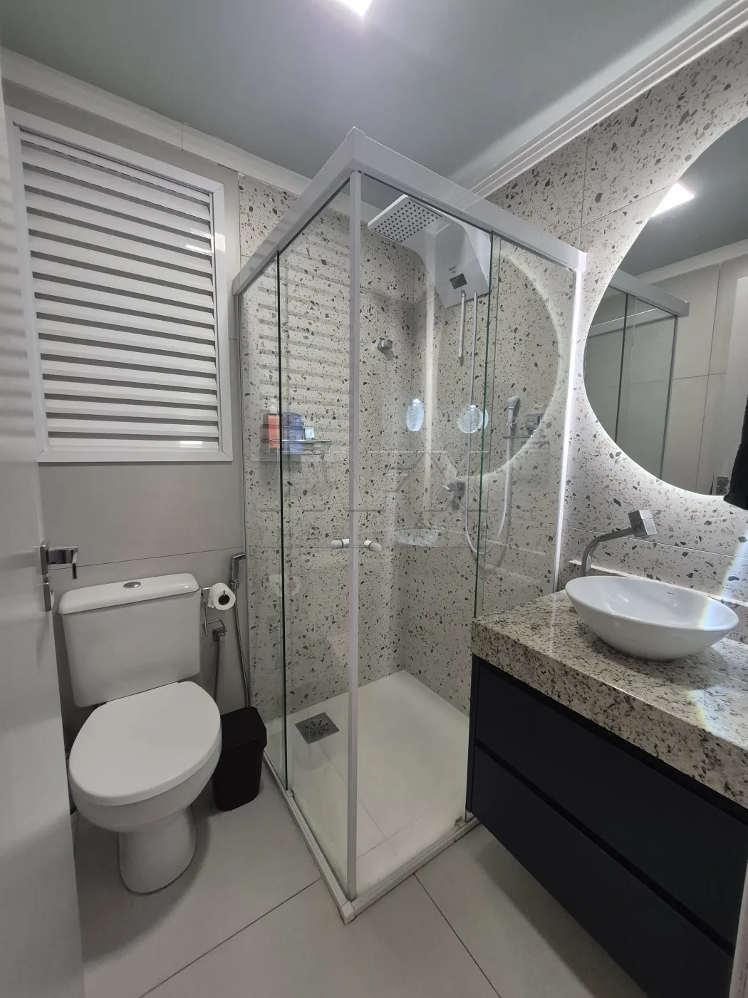 Comprar Apartamento / Padr&atilde;o em Bauru R$ 370.000,00 - Foto 14
