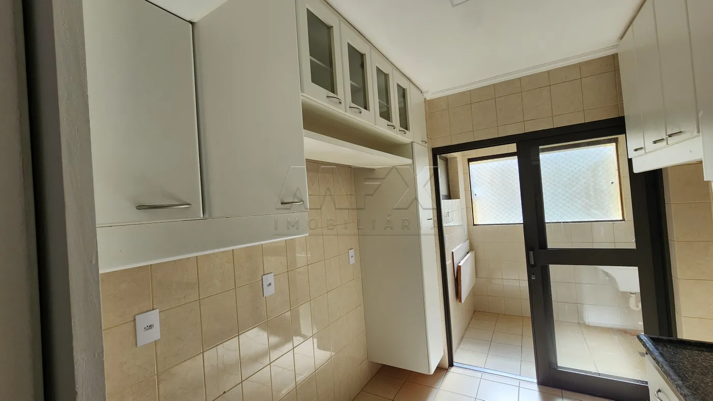 Comprar Apartamento / Padr&atilde;o em Bauru R$ 475.000,00 - Foto 2