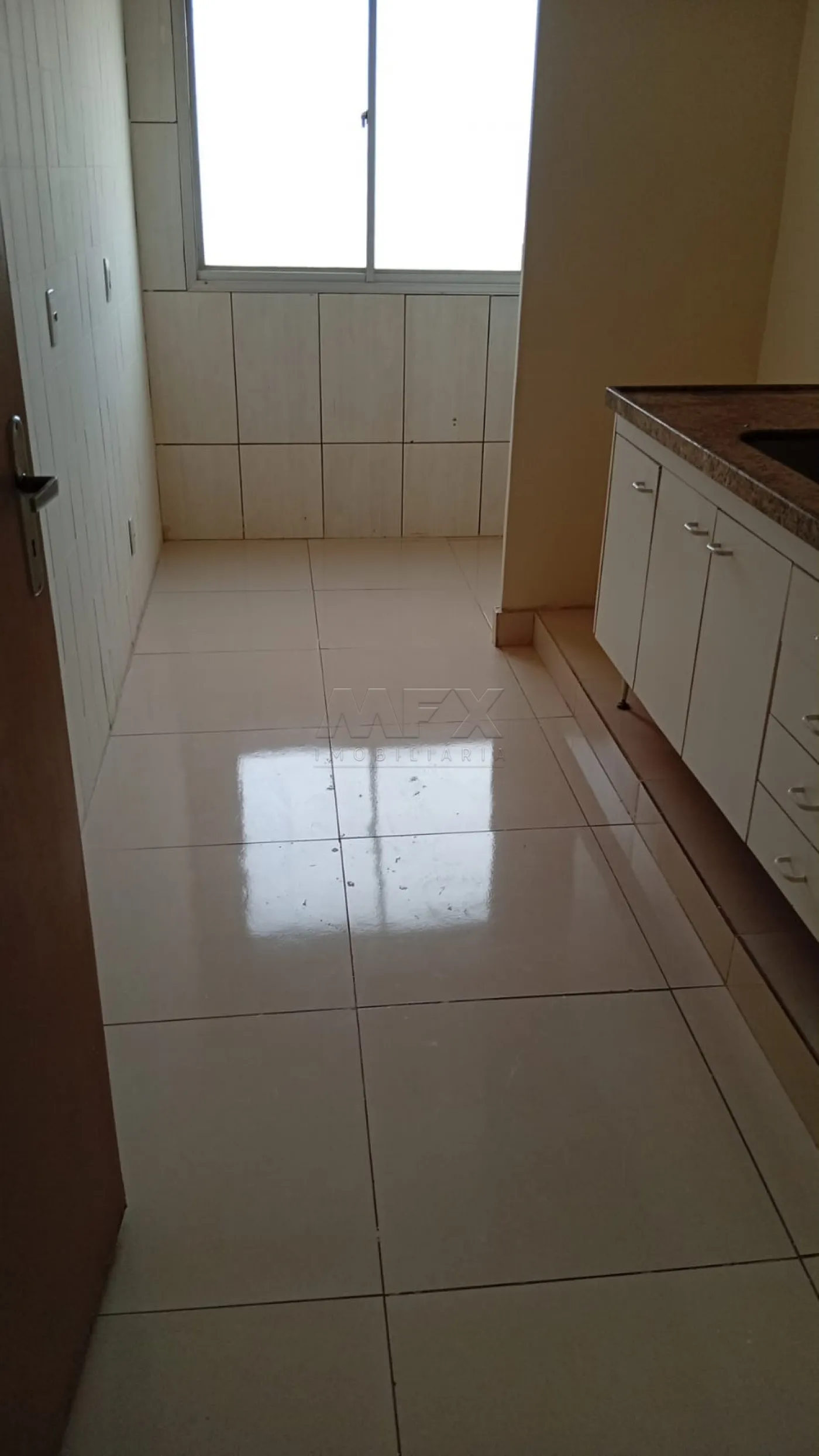Alugar Apartamento / Padr&atilde;o em Bauru R$ 1.200,00 - Foto 2