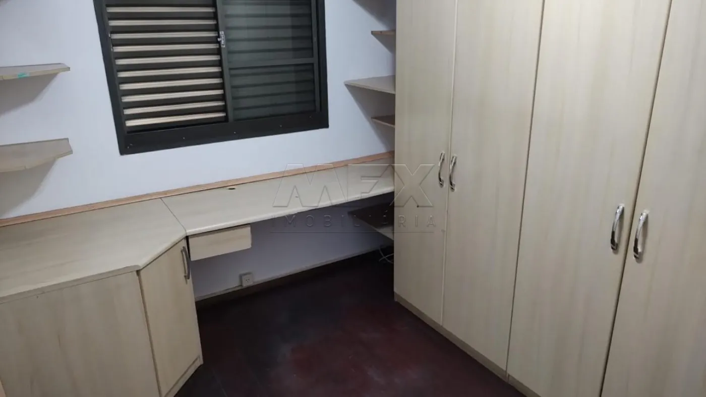 Alugar Apartamento / Padr&atilde;o em Bauru R$ 1.800,00 - Foto 7