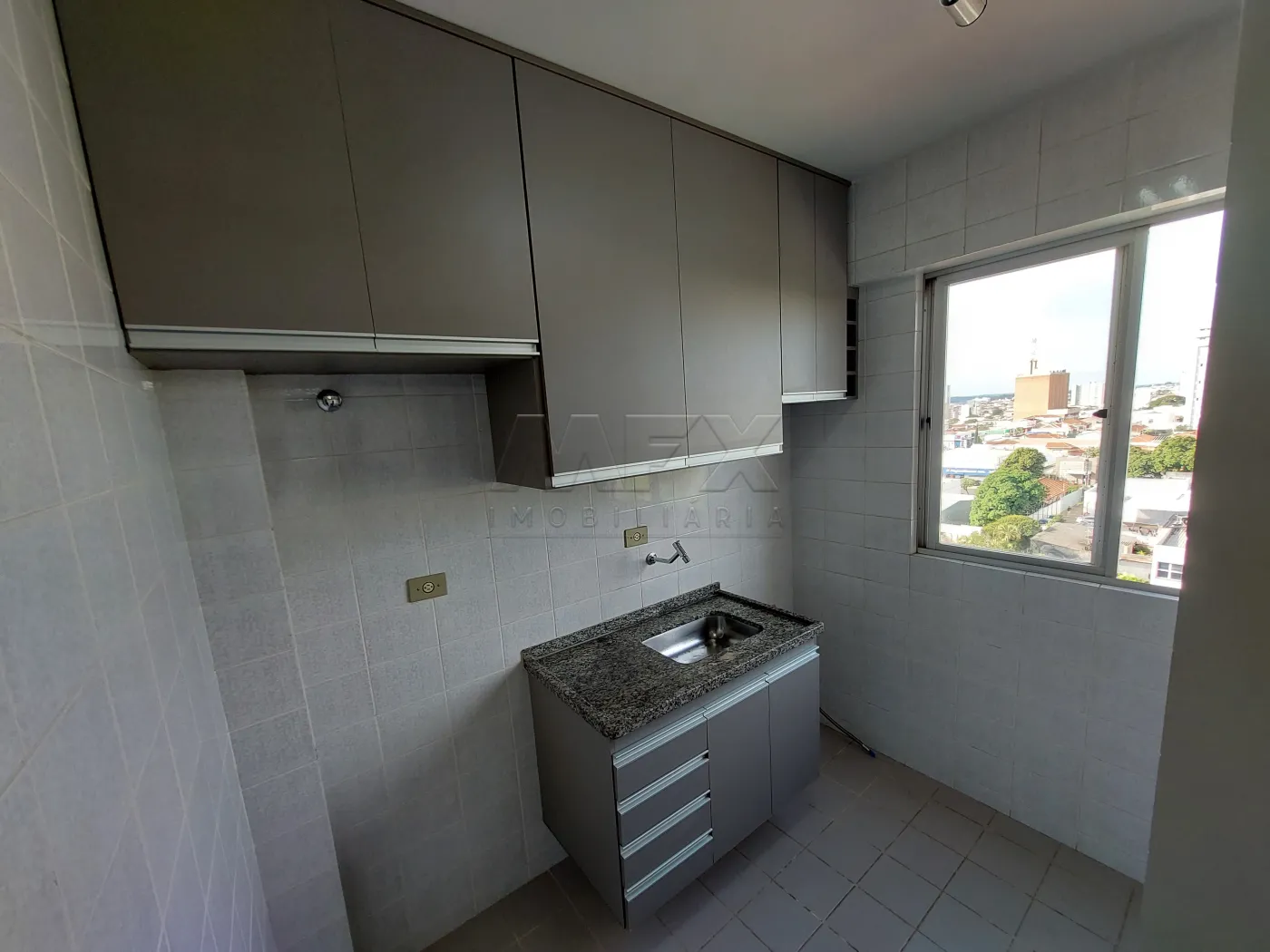 Alugar Apartamento / Padr&atilde;o em Bauru R$ 1.300,00 - Foto 3