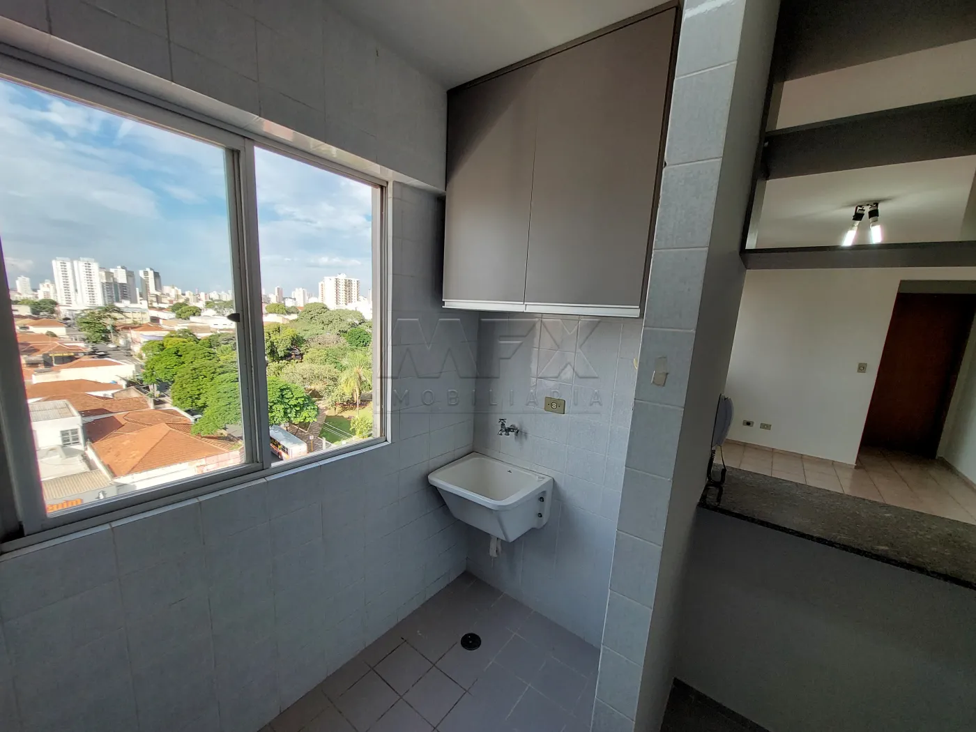 Alugar Apartamento / Padr&atilde;o em Bauru R$ 1.300,00 - Foto 4