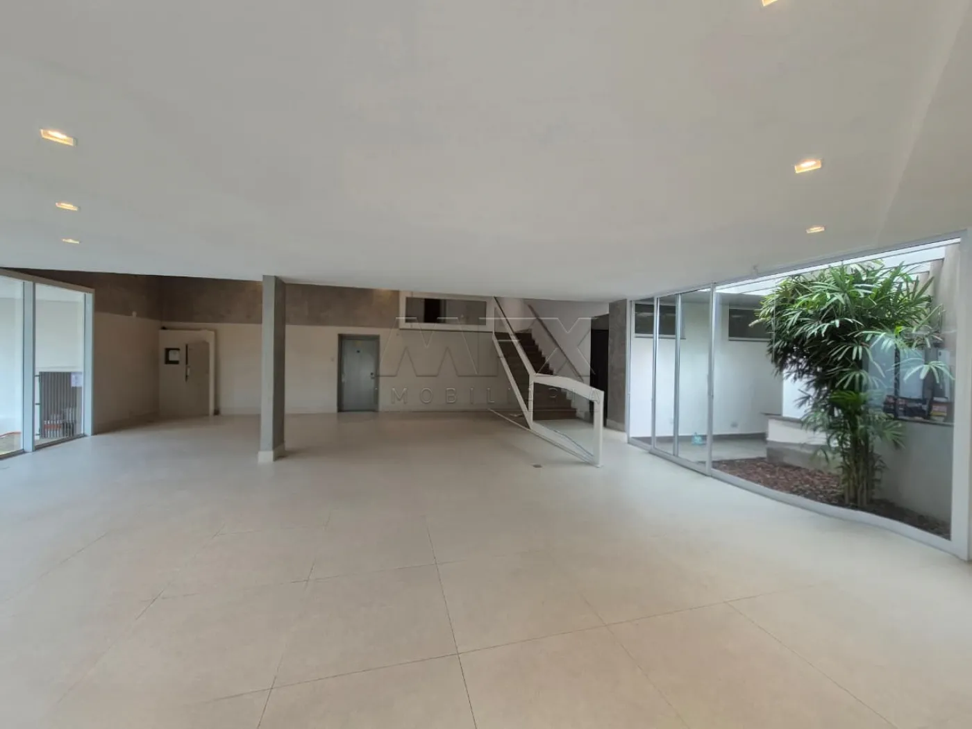 Alugar Comercial / Pr&eacute;dio em Bauru R$ 17.000,00 - Foto 2