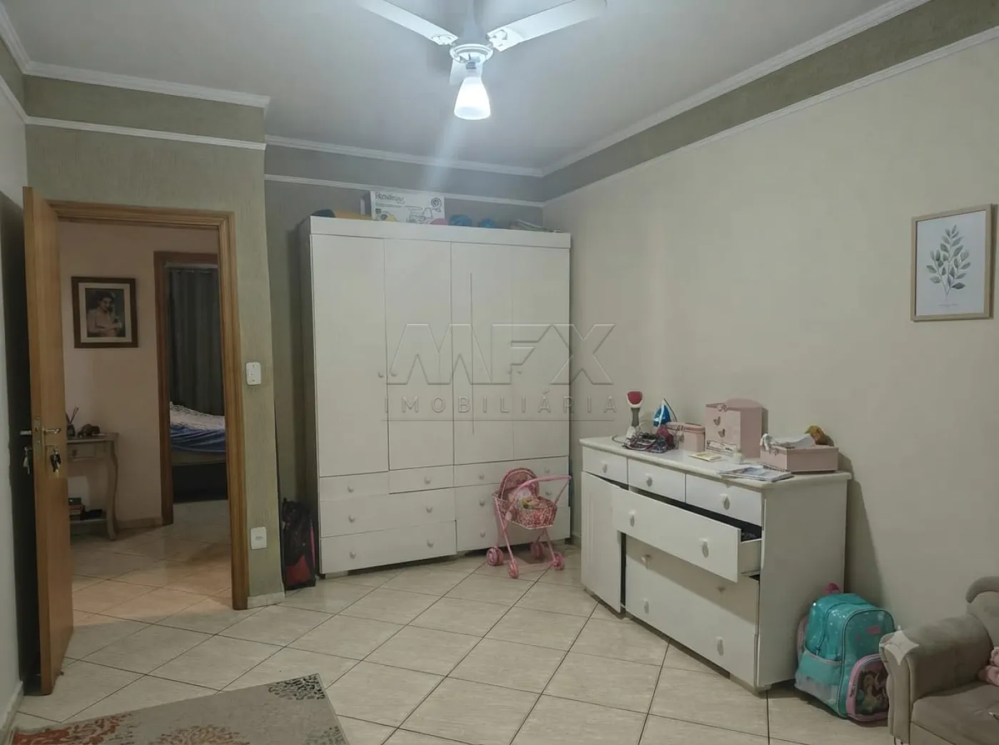Comprar Casa / Padr&atilde;o em Bauru R$ 370.000,00 - Foto 4