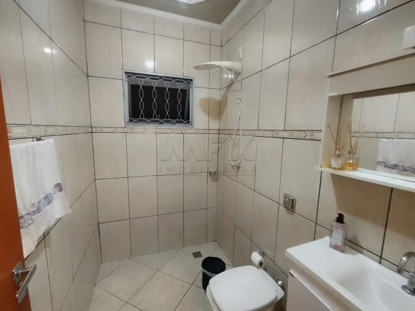 Comprar Casa / Padr&atilde;o em Bauru R$ 370.000,00 - Foto 7