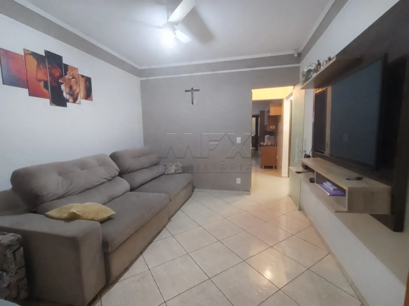 Comprar Casa / Padr&atilde;o em Bauru R$ 370.000,00 - Foto 2