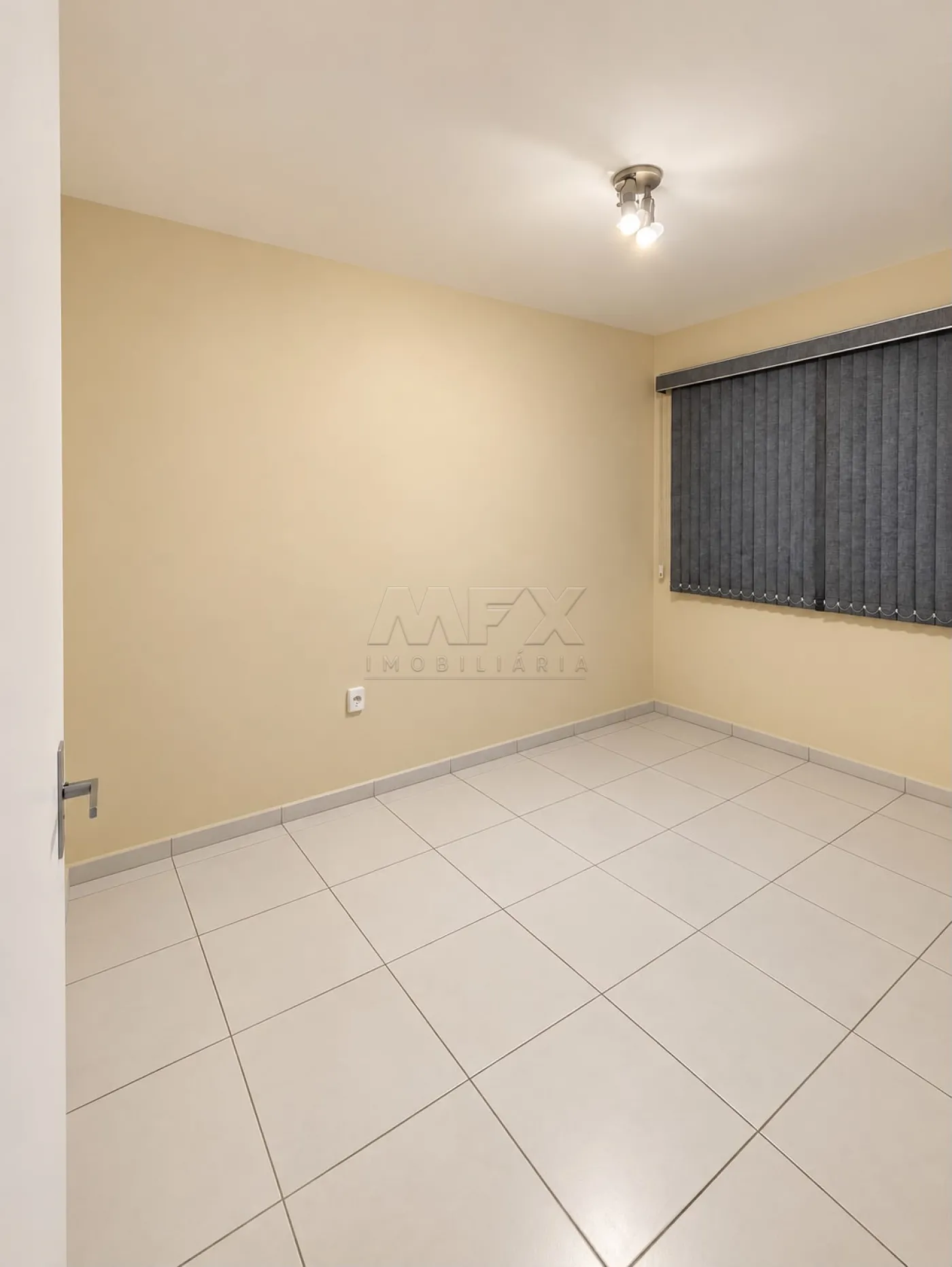 Comprar Apartamento / Padr&atilde;o em Bauru R$ 180.000,00 - Foto 5