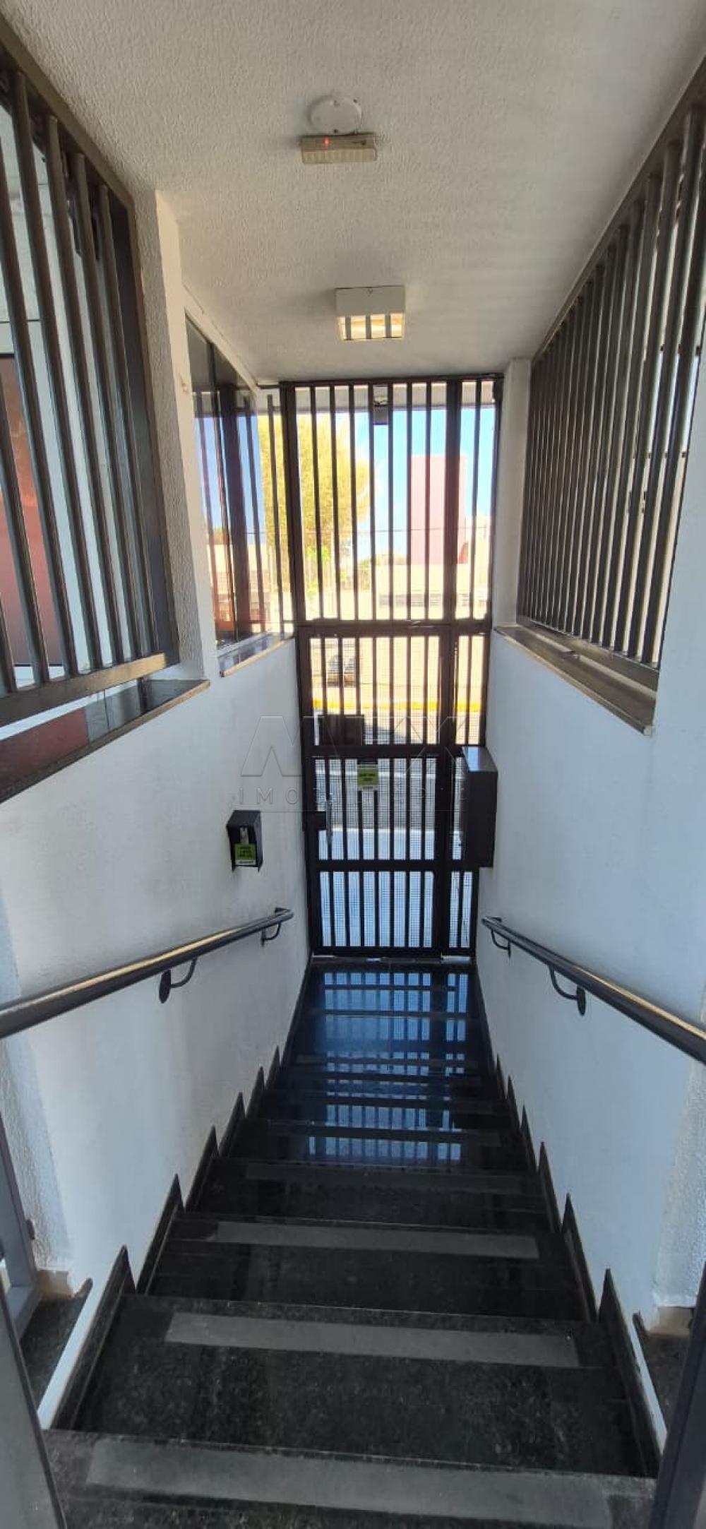 Comprar Apartamento / Padr&atilde;o em Bauru R$ 270.000,00 - Foto 16