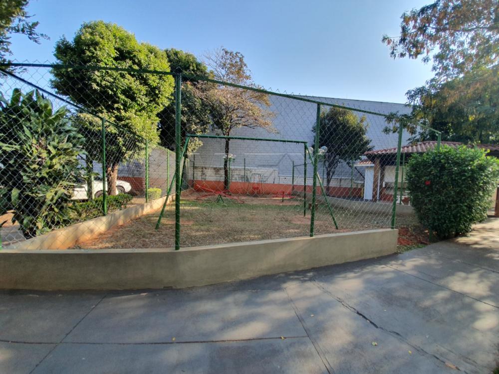 Comprar Apartamento / Padr&atilde;o em Bauru R$ 210.000,00 - Foto 18