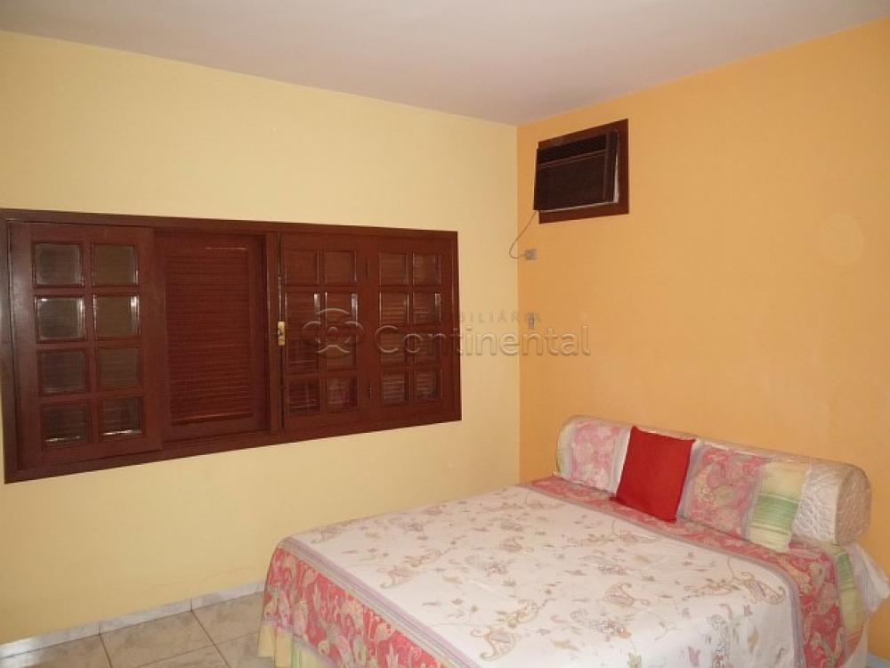 Comprar Casa / Padr&atilde;o em Dourados R$ 600.000,00 - Foto 10