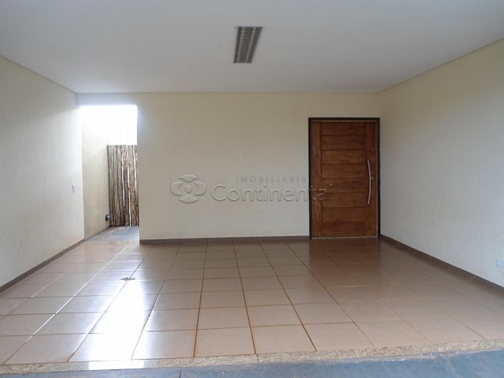 Comprar Casa / Sobrado em Dourados R$ 980.000,00 - Foto 1