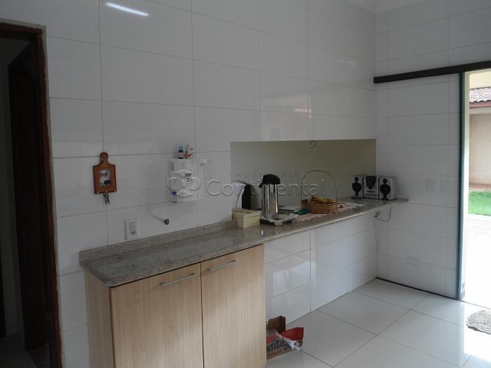 Comprar Casa / Sobrado em Dourados R$ 980.000,00 - Foto 6