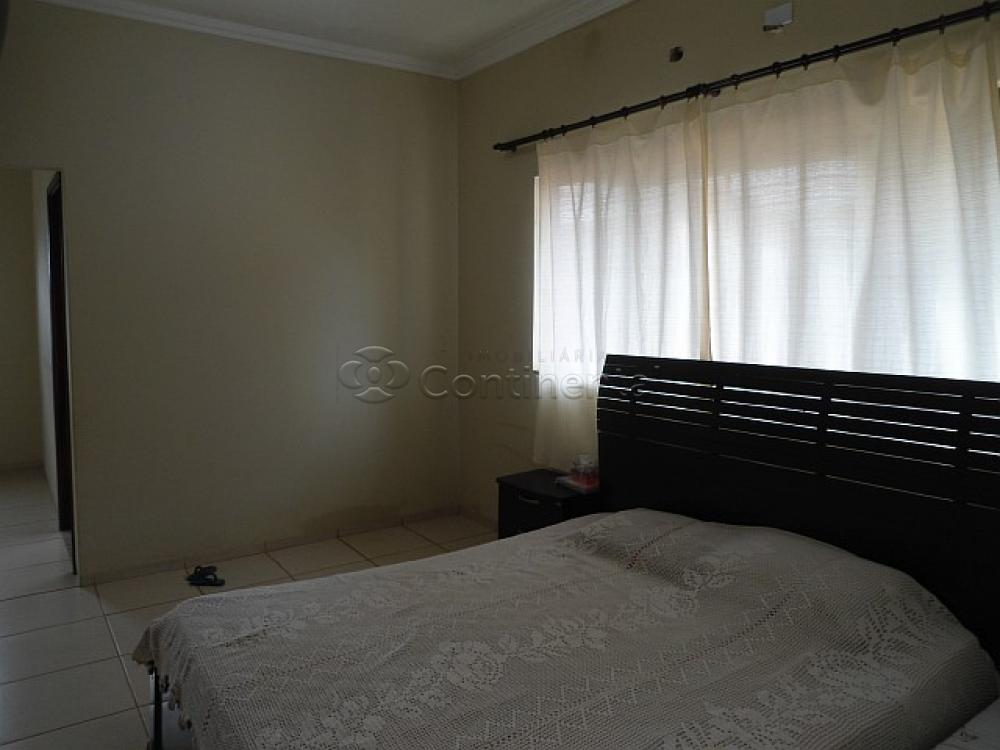 Comprar Casa / Sobrado em Dourados R$ 980.000,00 - Foto 10
