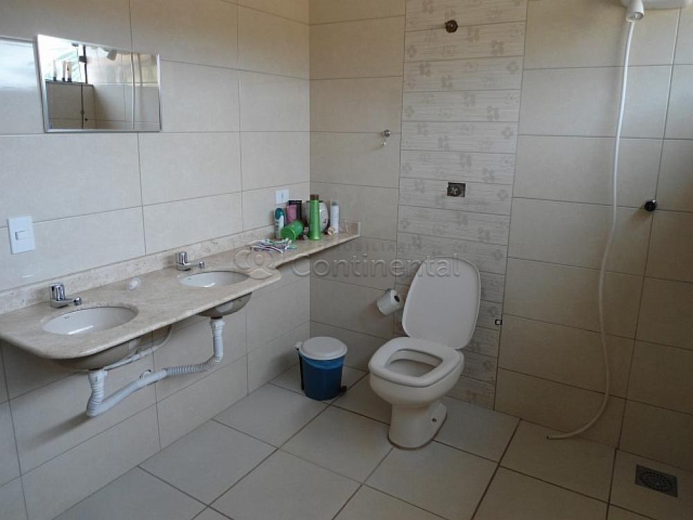 Comprar Casa / Sobrado em Dourados R$ 980.000,00 - Foto 12