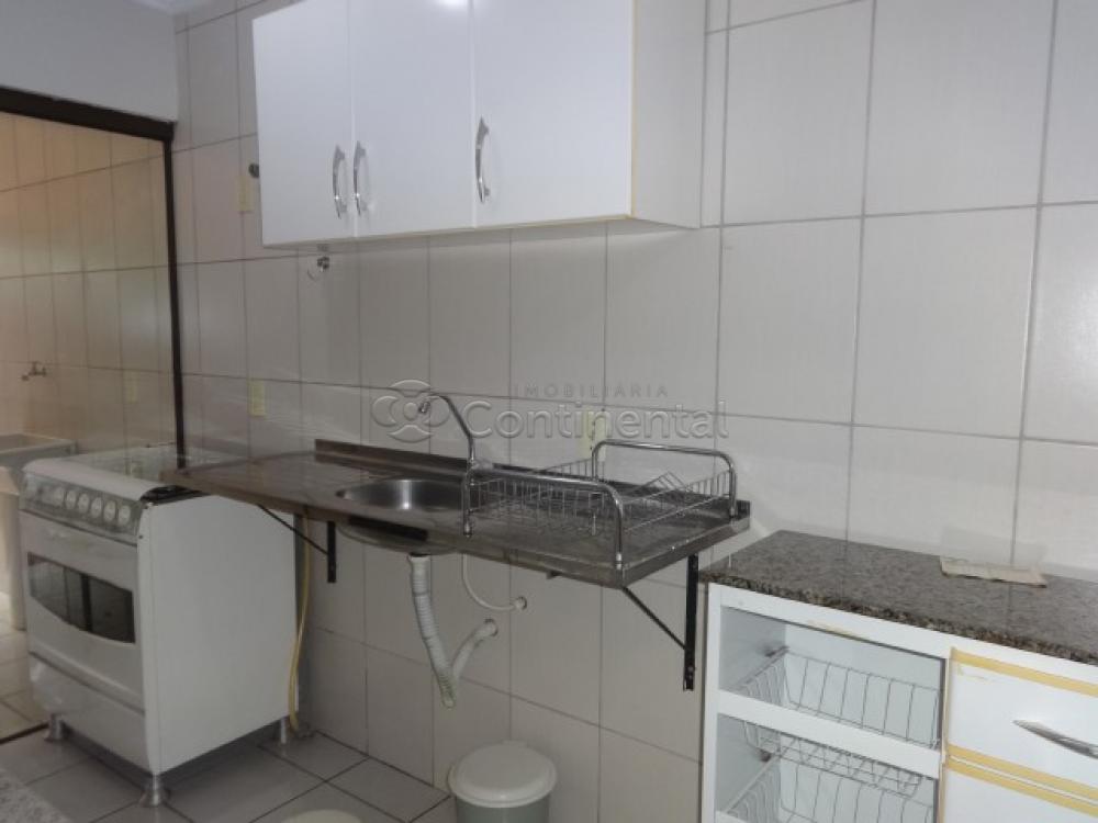 Alugar Apartamento / Padr&atilde;o em Dourados R$ 1.500,00 - Foto 11