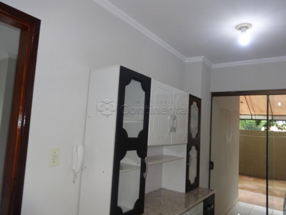 Alugar Apartamento / Padr&atilde;o em Dourados R$ 1.500,00 - Foto 12