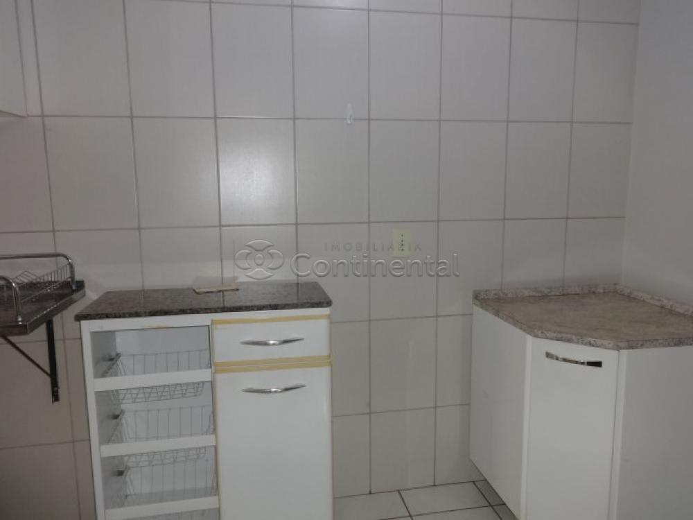 Alugar Apartamento / Padr&atilde;o em Dourados R$ 1.500,00 - Foto 10