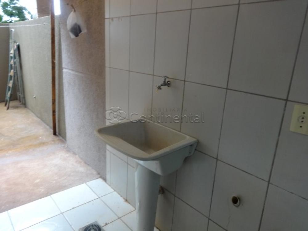 Alugar Apartamento / Padr&atilde;o em Dourados R$ 1.500,00 - Foto 13