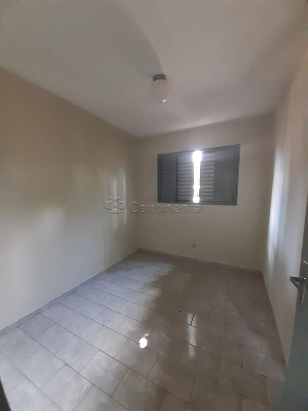 Alugar Apartamento / Padr&atilde;o em Dourados R$ 1.200,00 - Foto 9