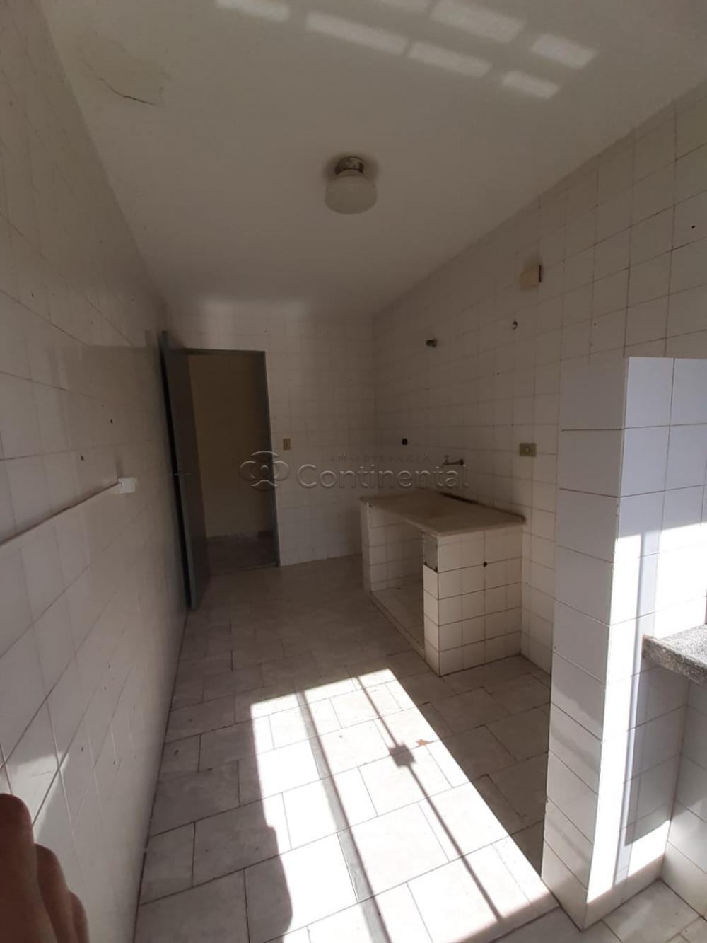 Alugar Apartamento / Padr&atilde;o em Dourados R$ 1.200,00 - Foto 11