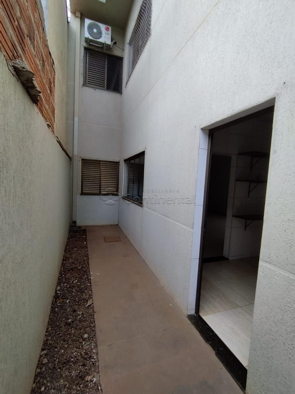 Alugar Apartamento / Padr&atilde;o em Dourados R$ 2.000,00 - Foto 5