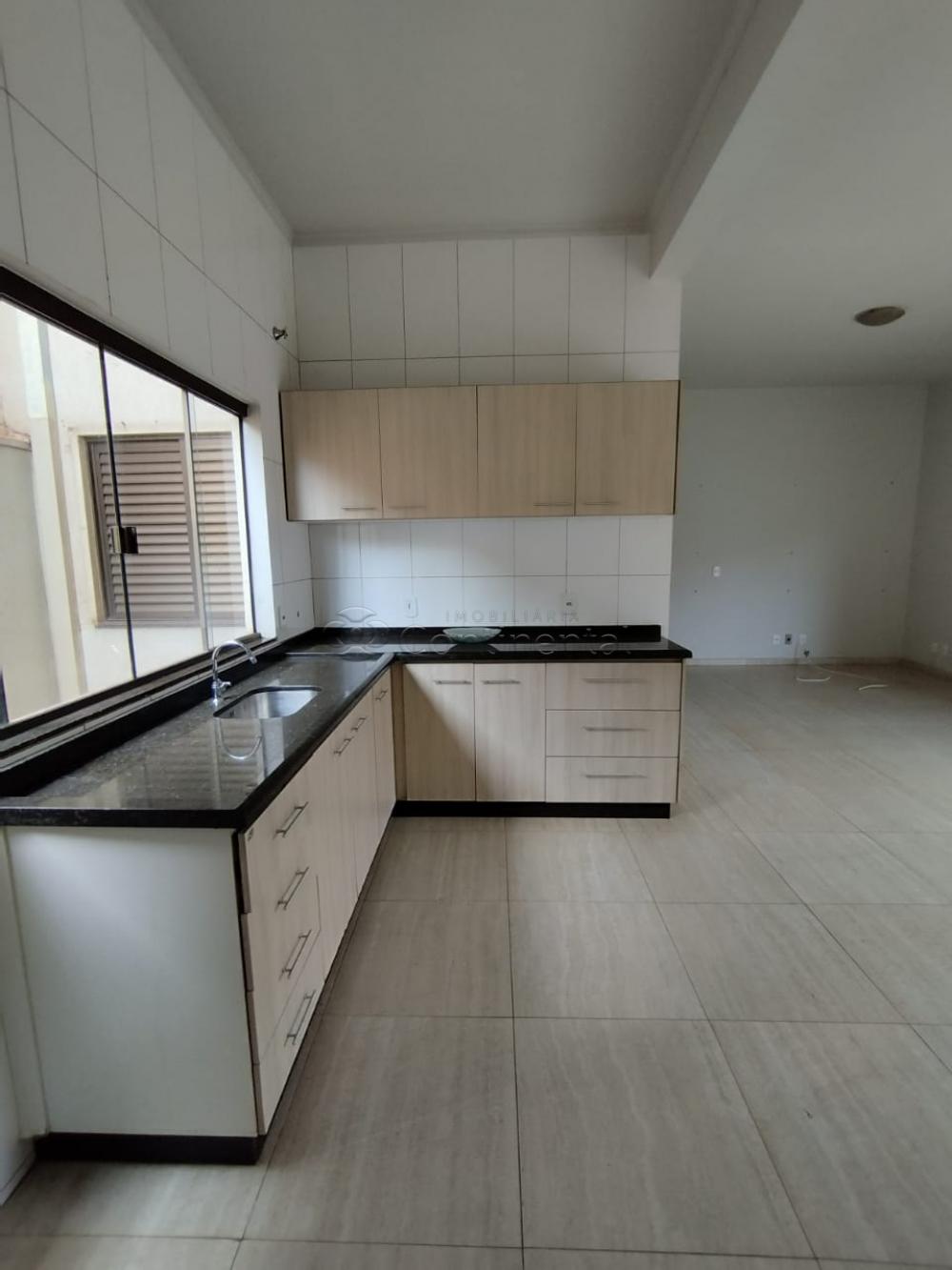 Alugar Apartamento / Padr&atilde;o em Dourados R$ 2.000,00 - Foto 11