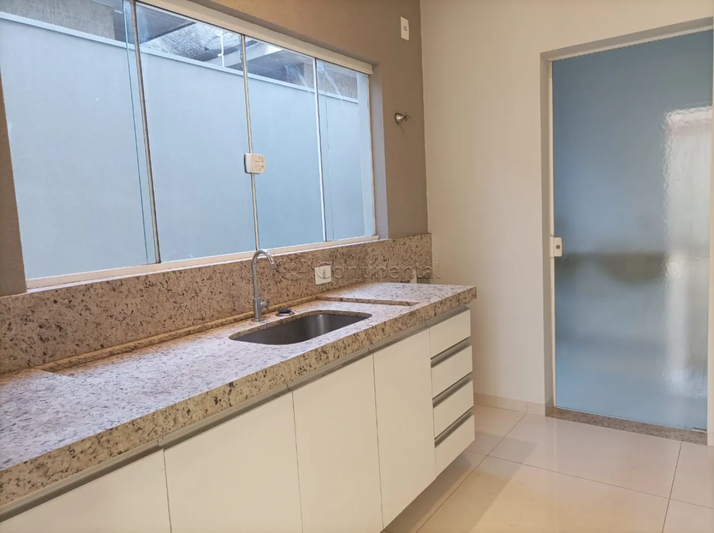 Alugar Casa / Padr&atilde;o em Dourados R$ 4.500,00 - Foto 9