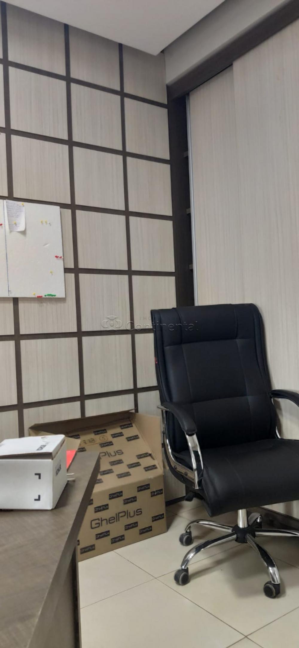 Comprar Comercial / Sal&atilde;o em Dourados R$ 1.200.000,00 - Foto 6