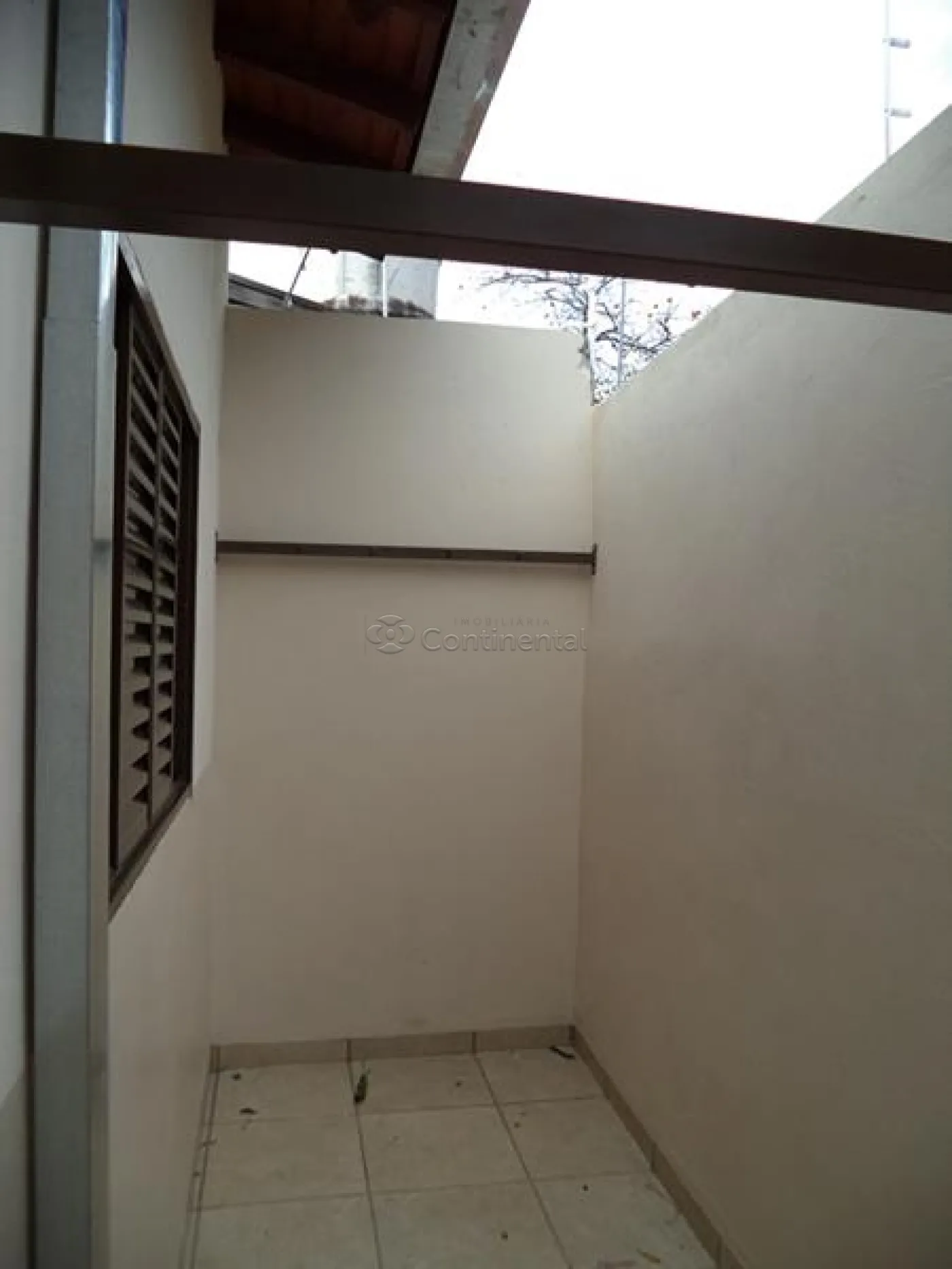 Alugar Casa / Padr&atilde;o em Dourados R$ 1.500,00 - Foto 9