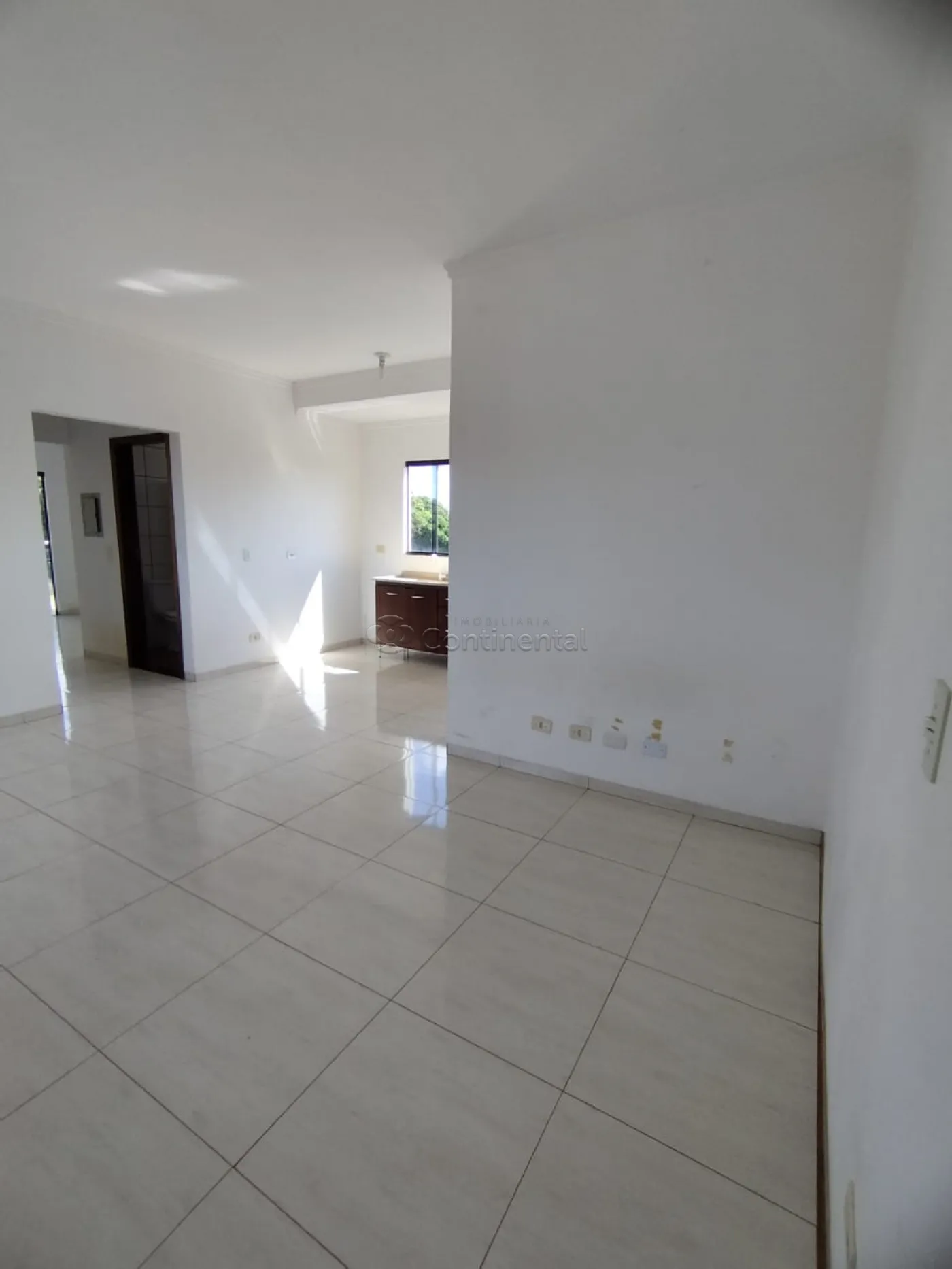 Alugar Apartamento / Padr&atilde;o em Dourados R$ 1.200,00 - Foto 6
