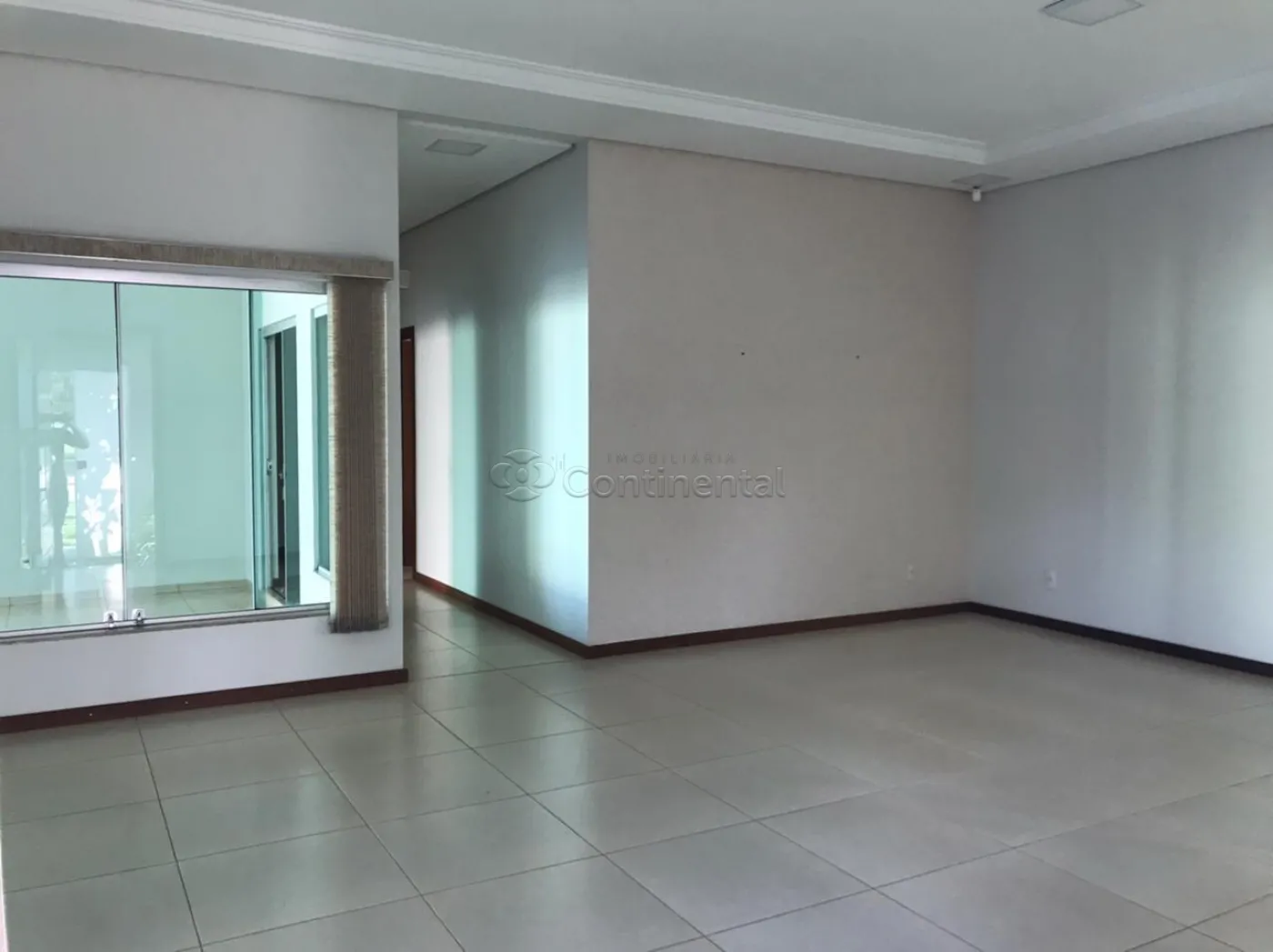 Alugar Casa / Padr&atilde;o em Dourados R$ 8.000,00 - Foto 5