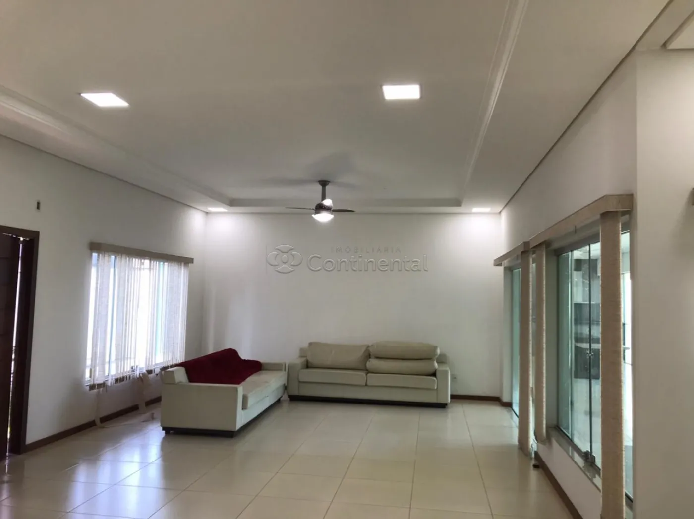 Alugar Casa / Padr&atilde;o em Dourados R$ 8.000,00 - Foto 8