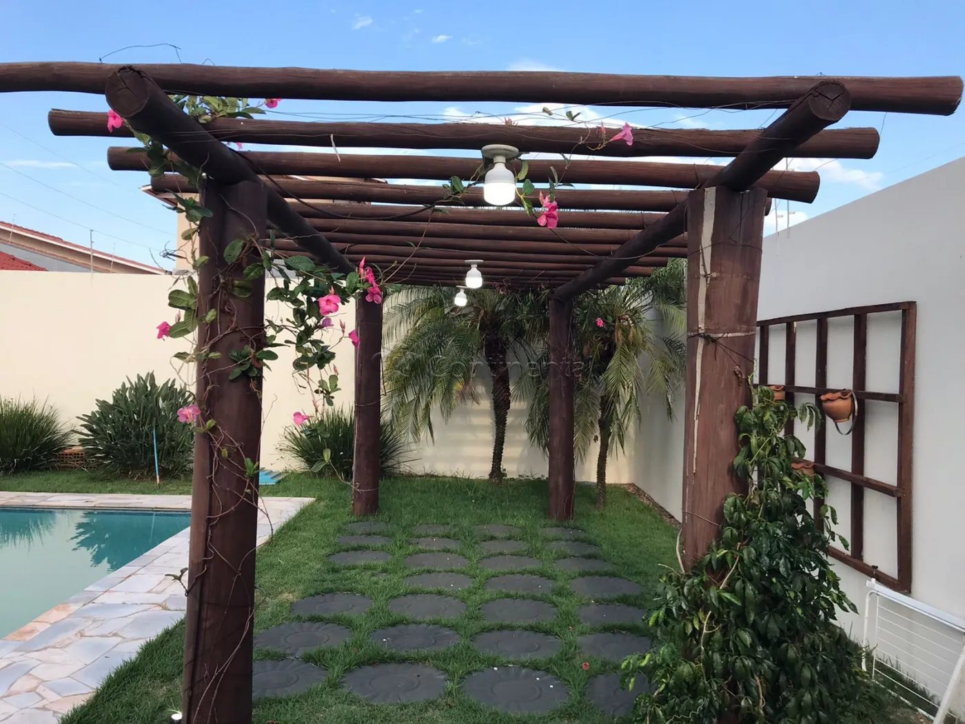 Alugar Casa / Padr&atilde;o em Dourados R$ 8.000,00 - Foto 42