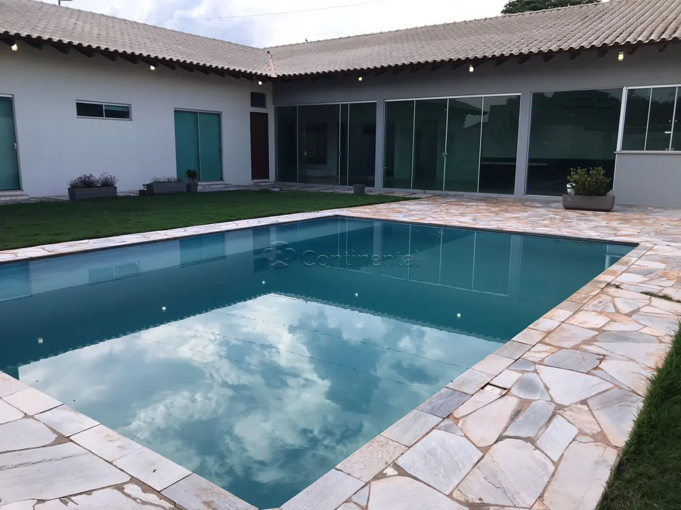 Alugar Casa / Padr&atilde;o em Dourados R$ 8.000,00 - Foto 43