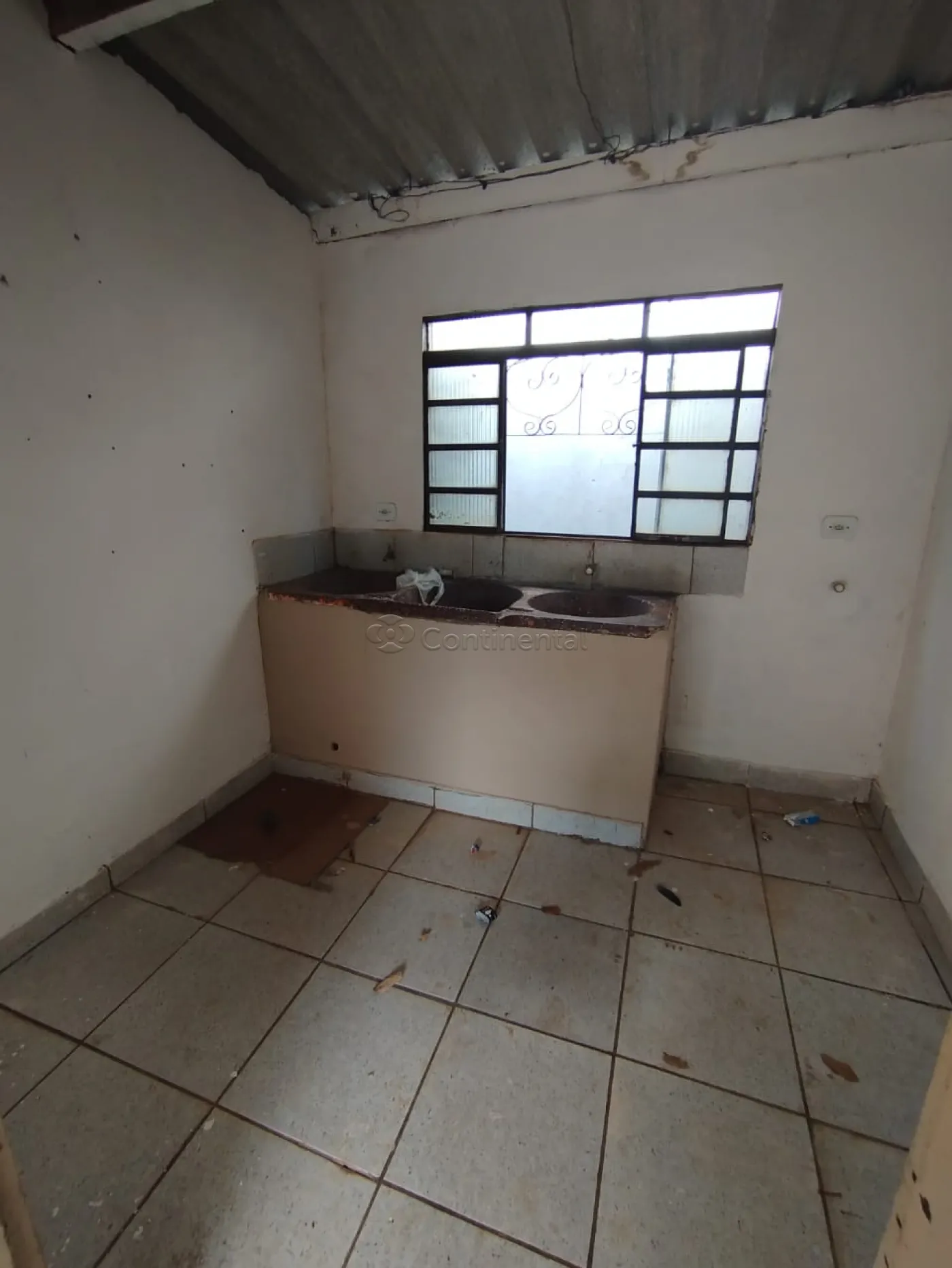 Alugar Casa / Padr&atilde;o em Dourados R$ 1.200,00 - Foto 14