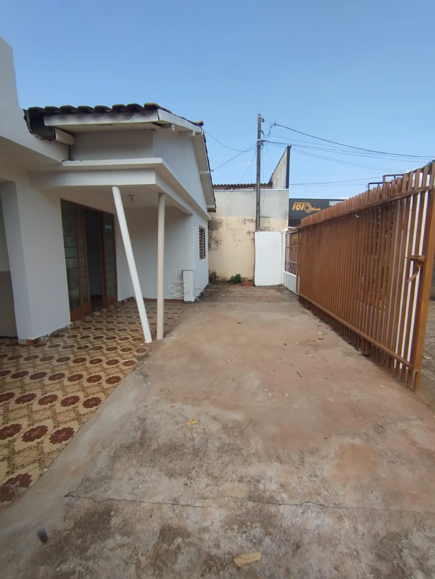 Alugar Casa / Padr&atilde;o em Dourados R$ 1.200,00 - Foto 19