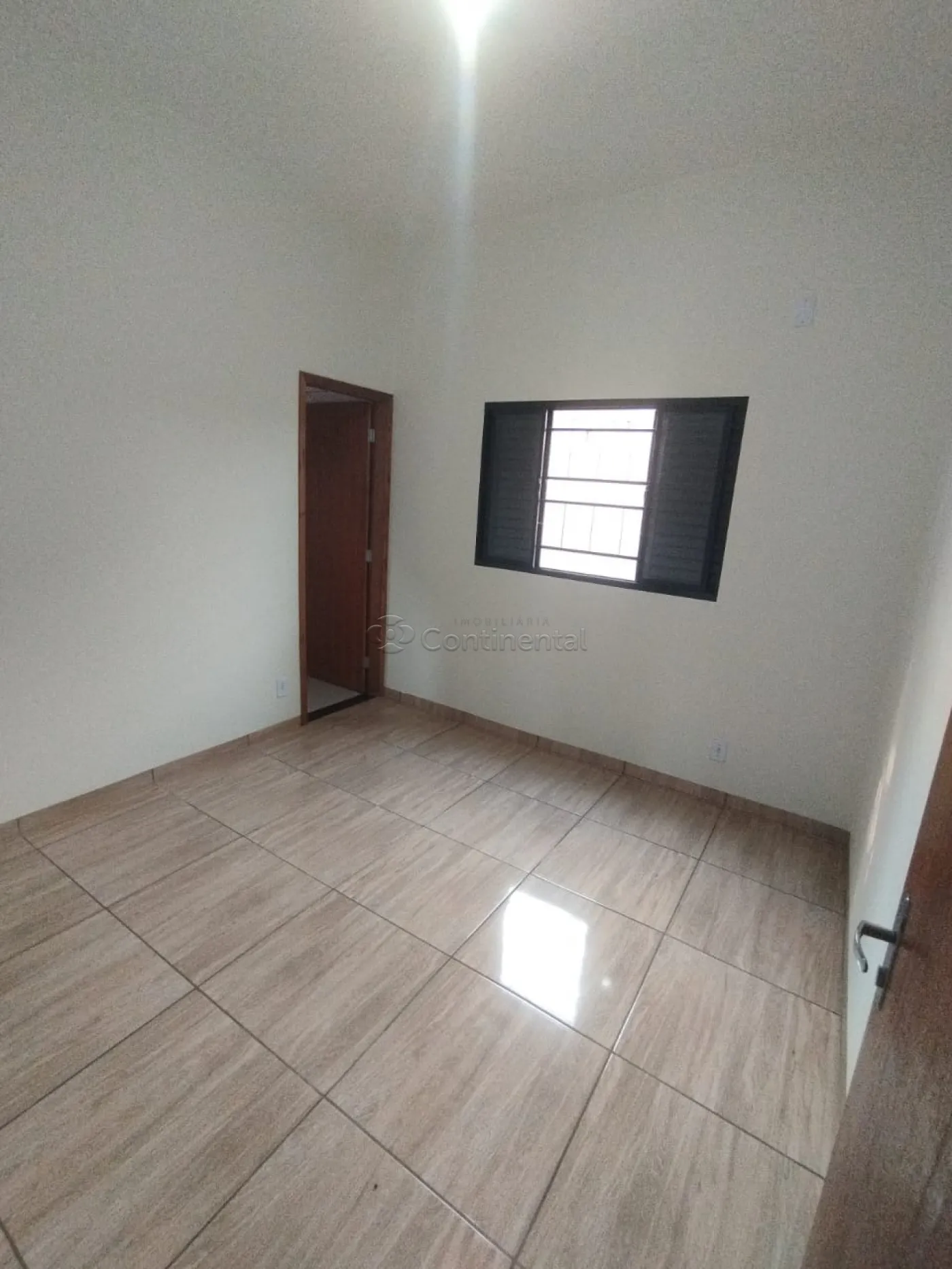 Alugar Casa / Padr&atilde;o em Dourados R$ 2.000,00 - Foto 6