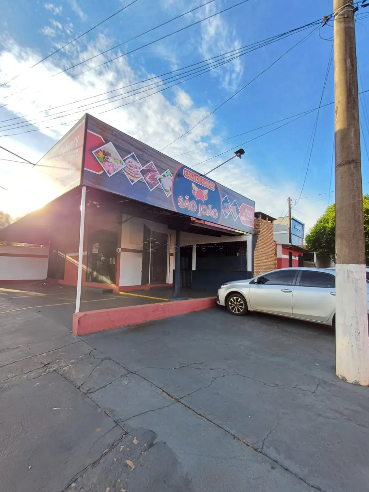 Alugar Comercial / Sal&atilde;o em Dourados R$ 4.500,00 - Foto 2