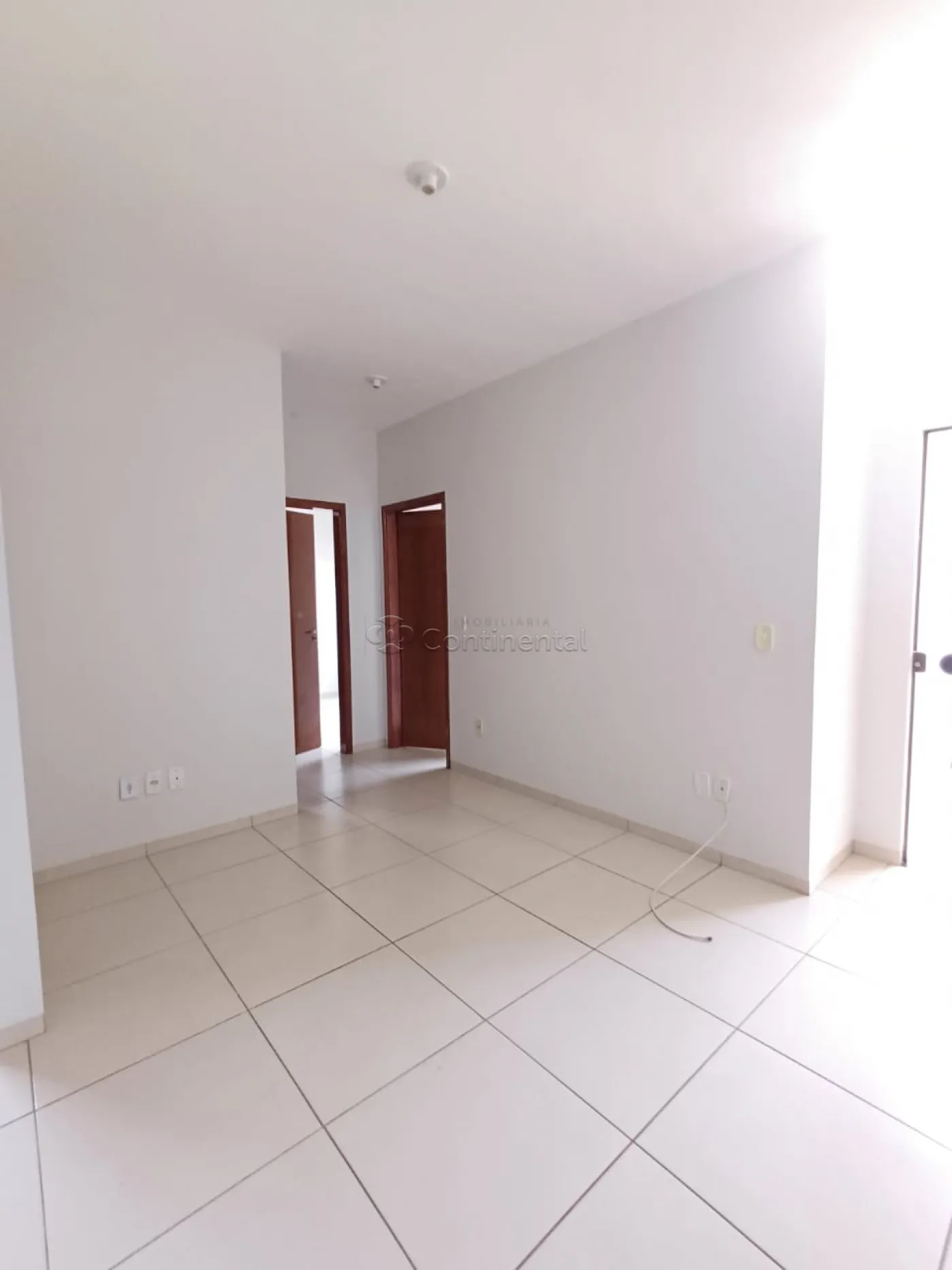 Alugar Apartamento / Padr&atilde;o em Dourados R$ 1.100,00 - Foto 7