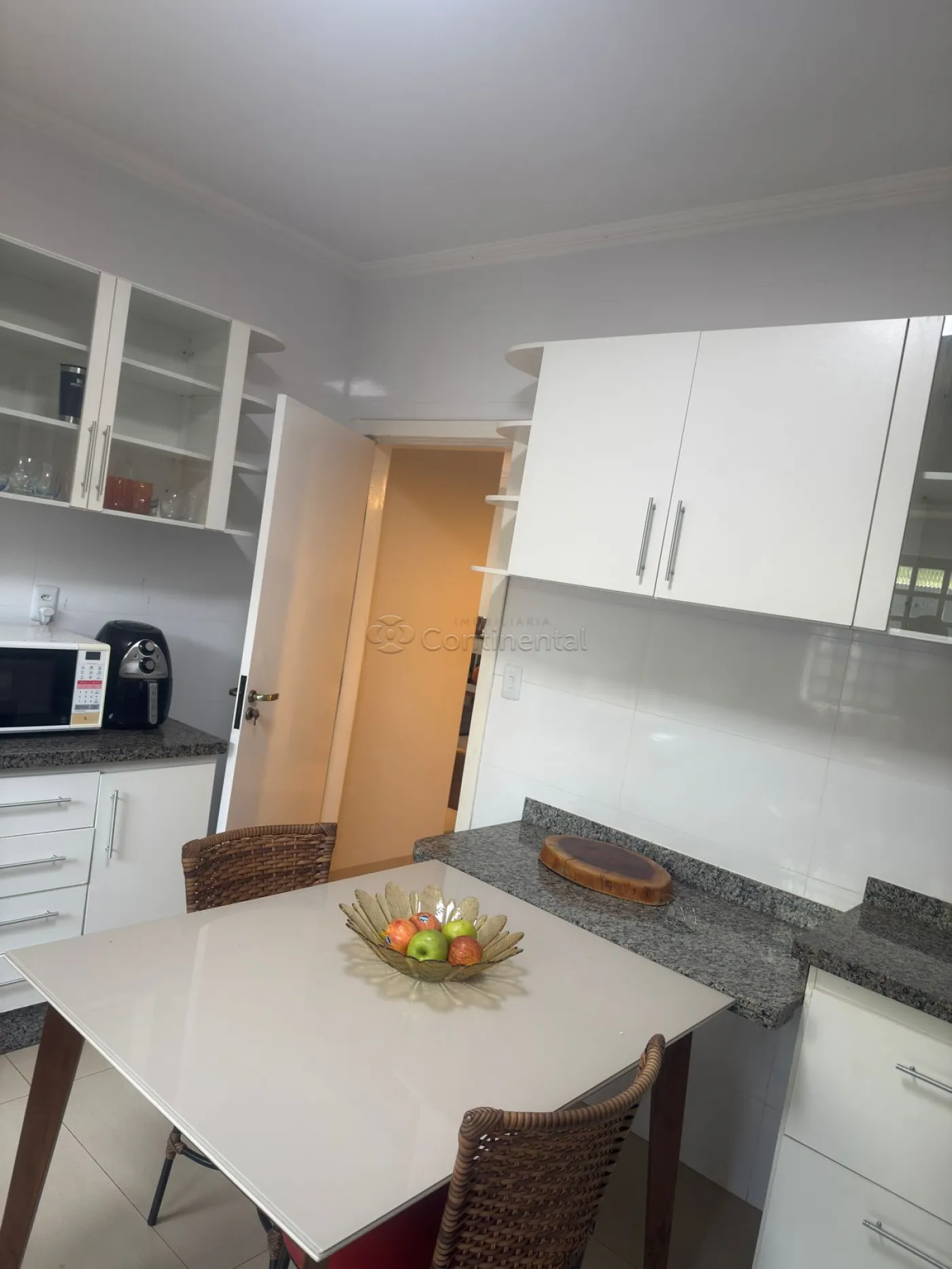 Alugar Casa / Padr&atilde;o em Dourados R$ 5.000,00 - Foto 17