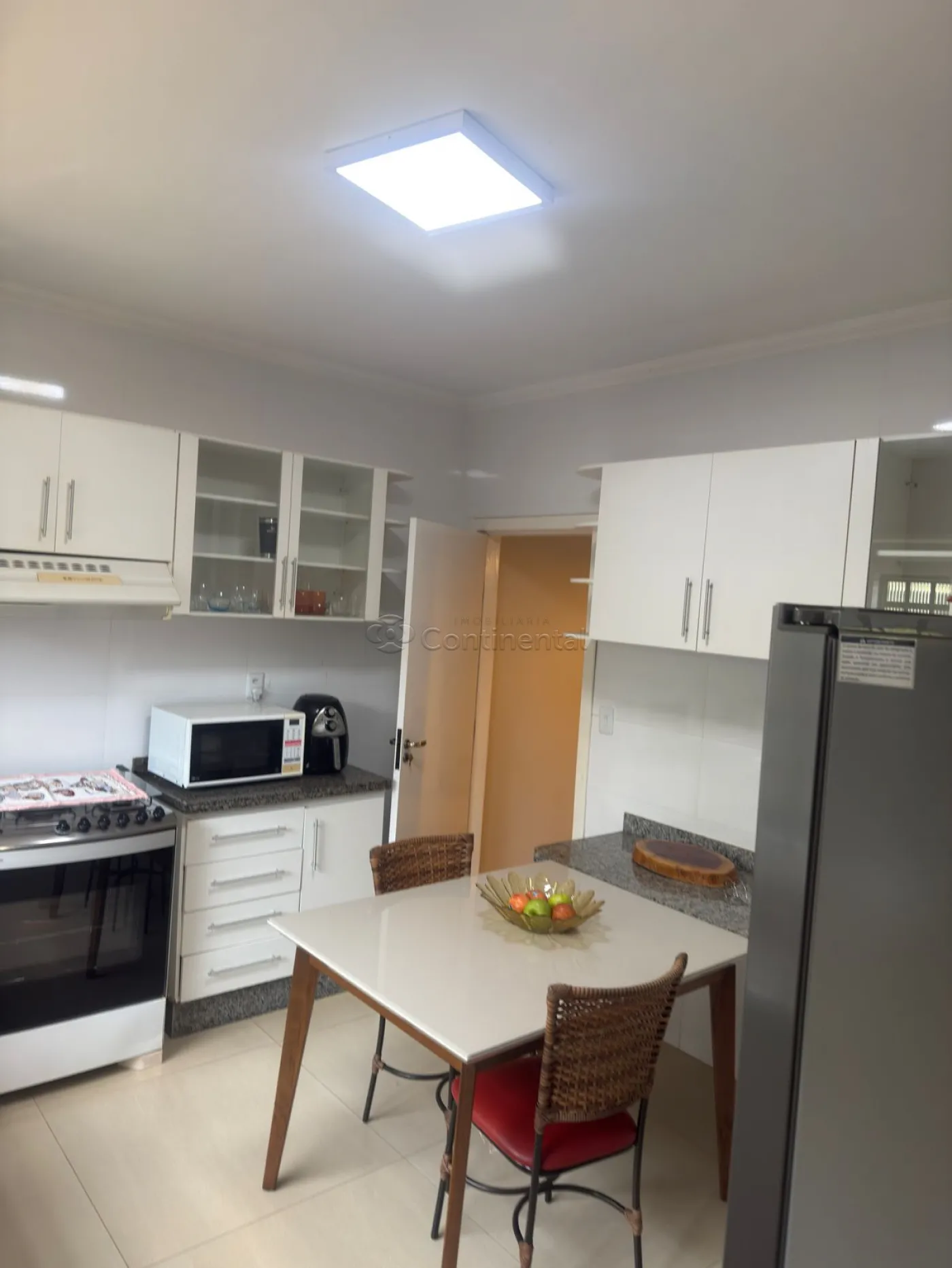 Alugar Casa / Padr&atilde;o em Dourados R$ 5.000,00 - Foto 18