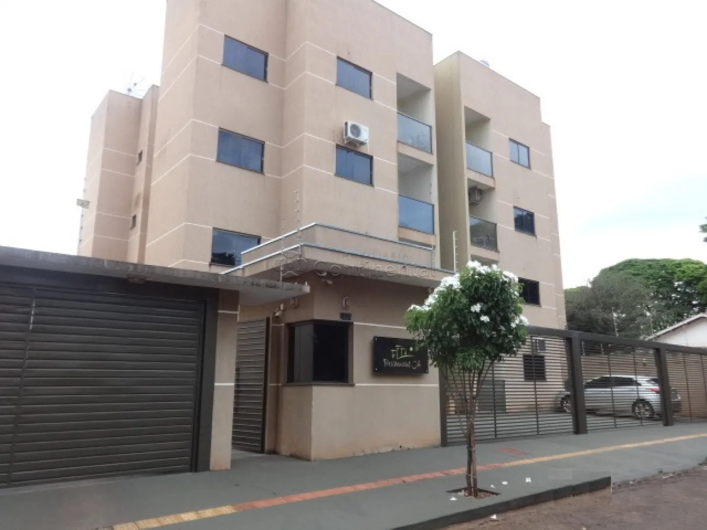 Alugar Apartamento / Padr&atilde;o em Dourados R$ 1.100,00 - Foto 1