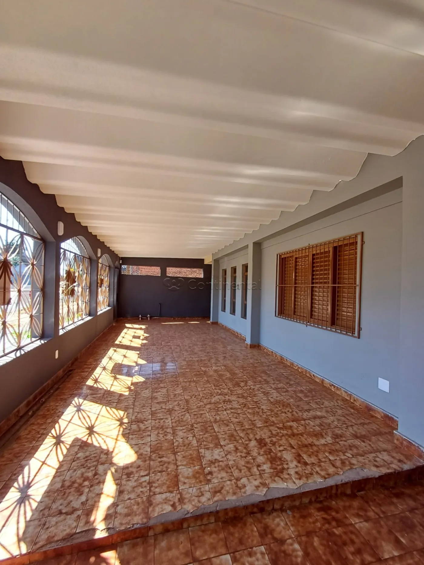 Alugar Casa / Padr&atilde;o em Dourados R$ 3.500,00 - Foto 4