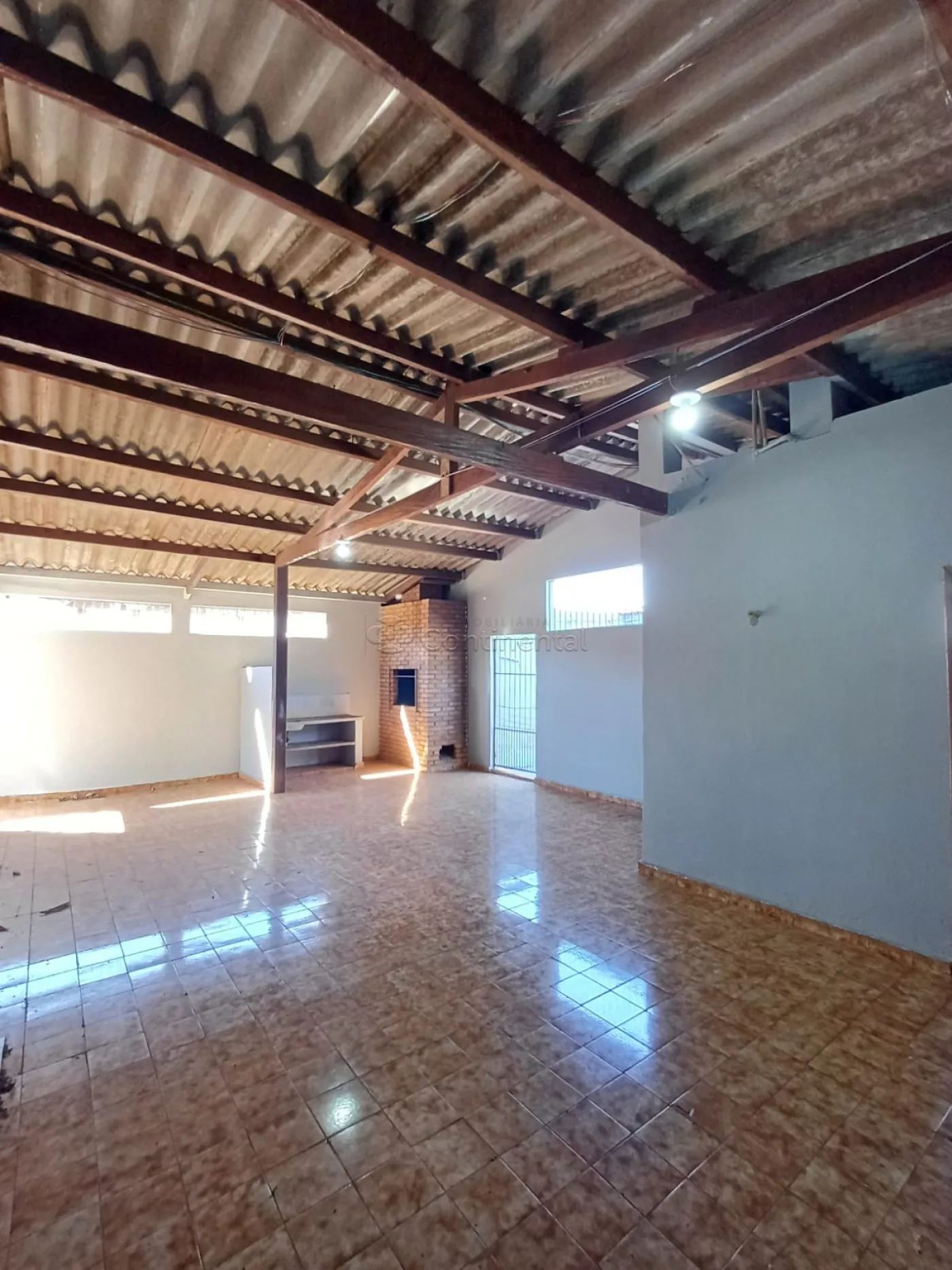 Alugar Casa / Padr&atilde;o em Dourados R$ 3.500,00 - Foto 9