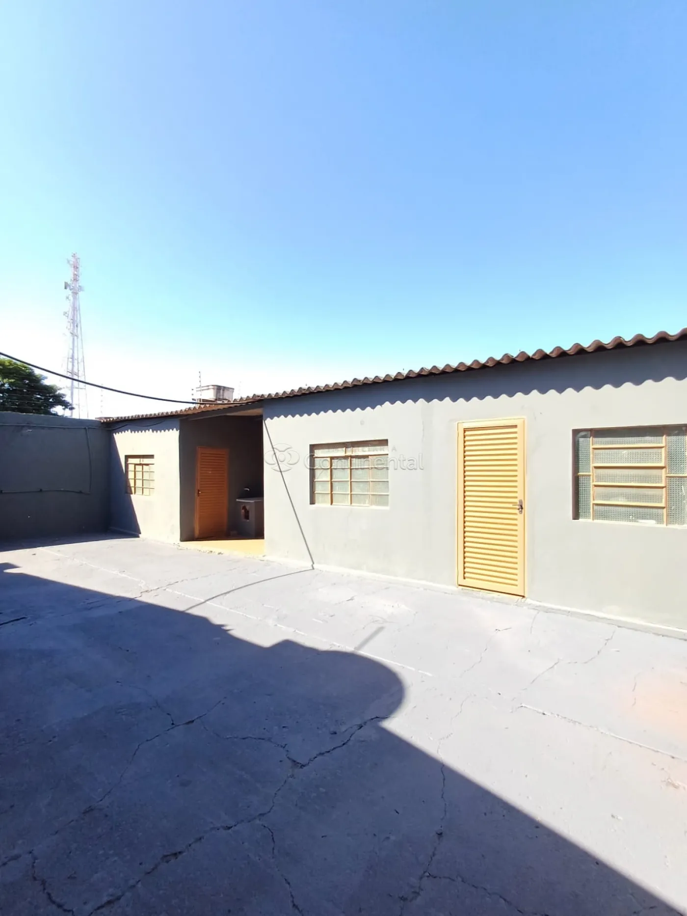 Alugar Casa / Padr&atilde;o em Dourados R$ 3.500,00 - Foto 17