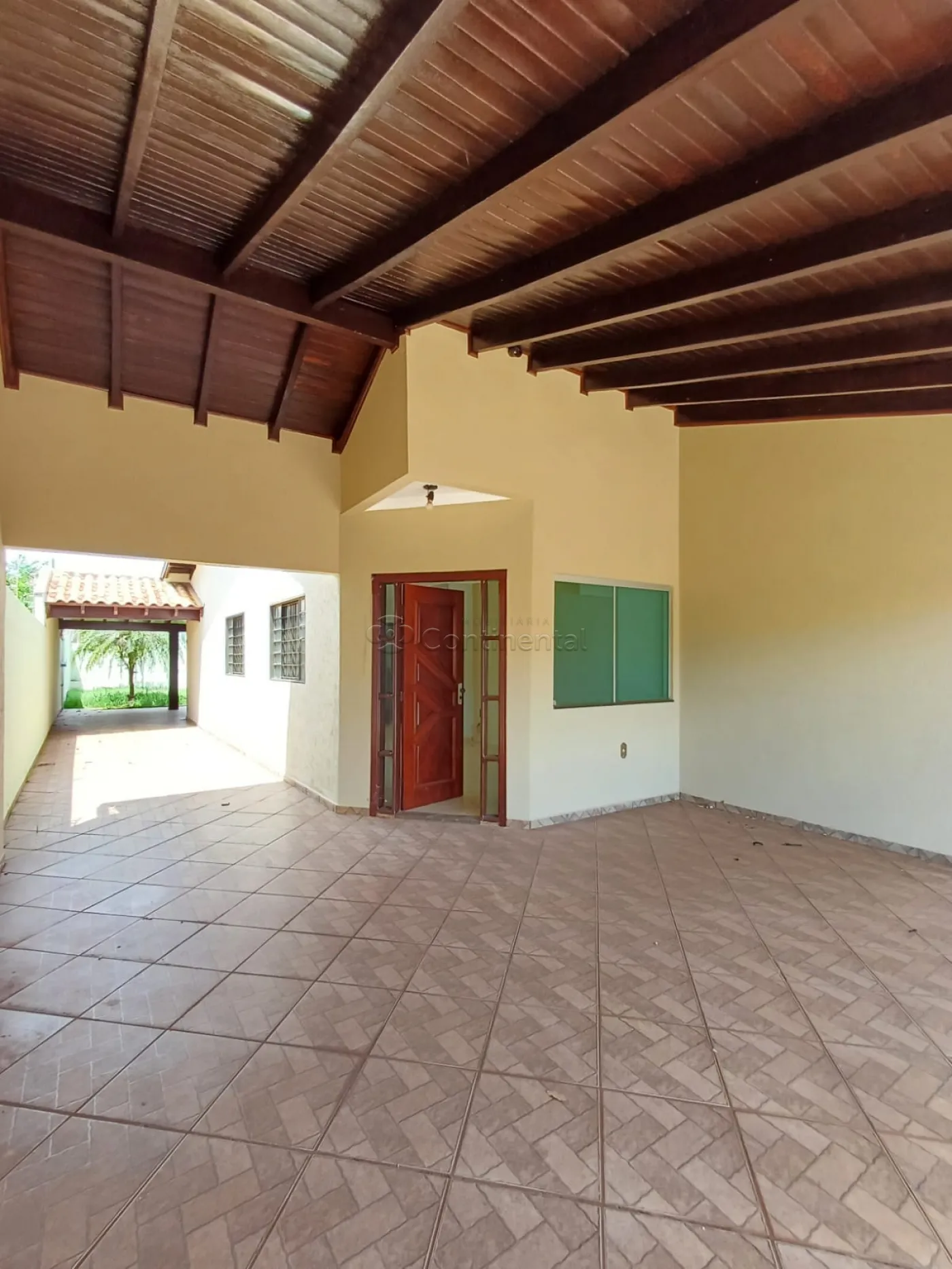 Alugar Casa / Padr&atilde;o em Dourados R$ 4.000,00 - Foto 2