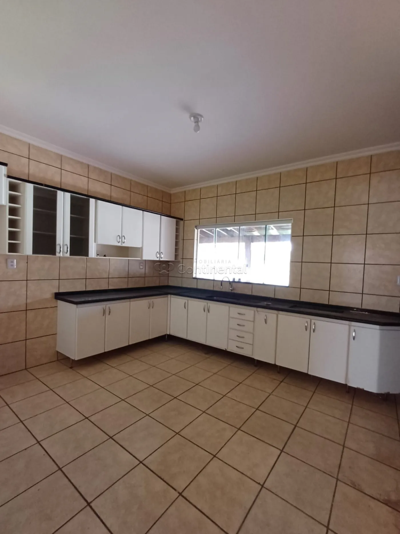 Alugar Casa / Padr&atilde;o em Dourados R$ 4.000,00 - Foto 4